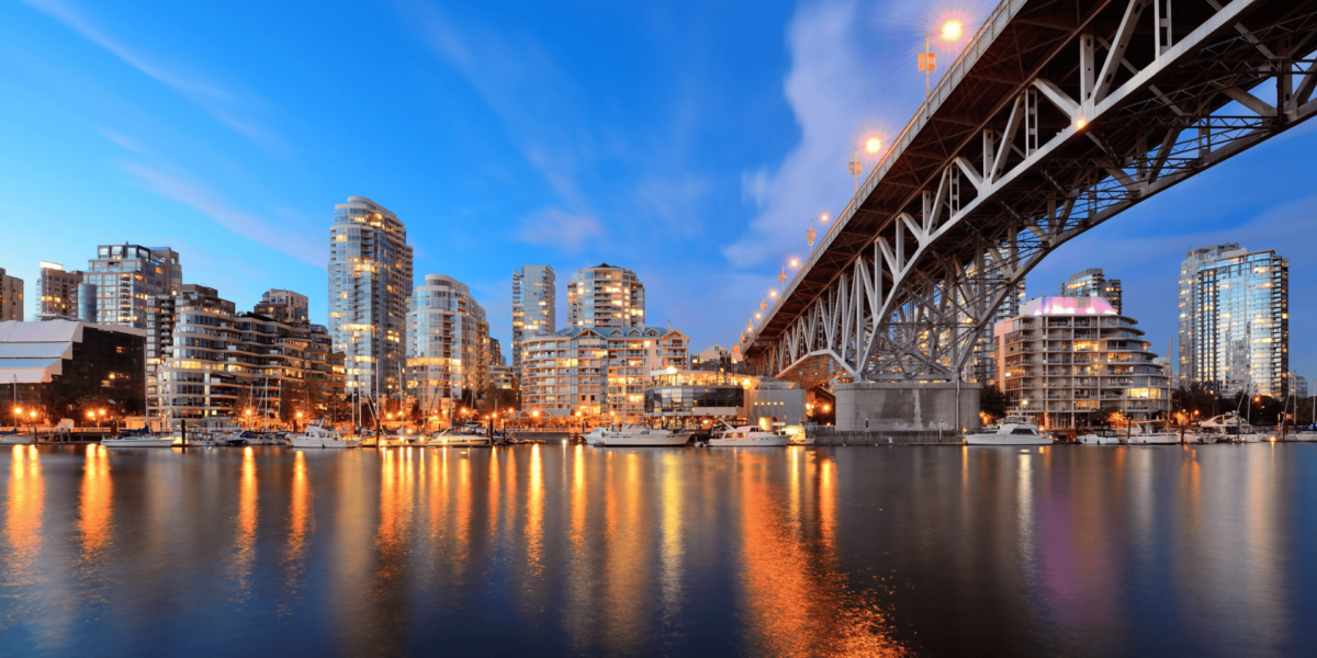 Where Ocean Meets City: The Coastal Beauty of Vancouver in Focus